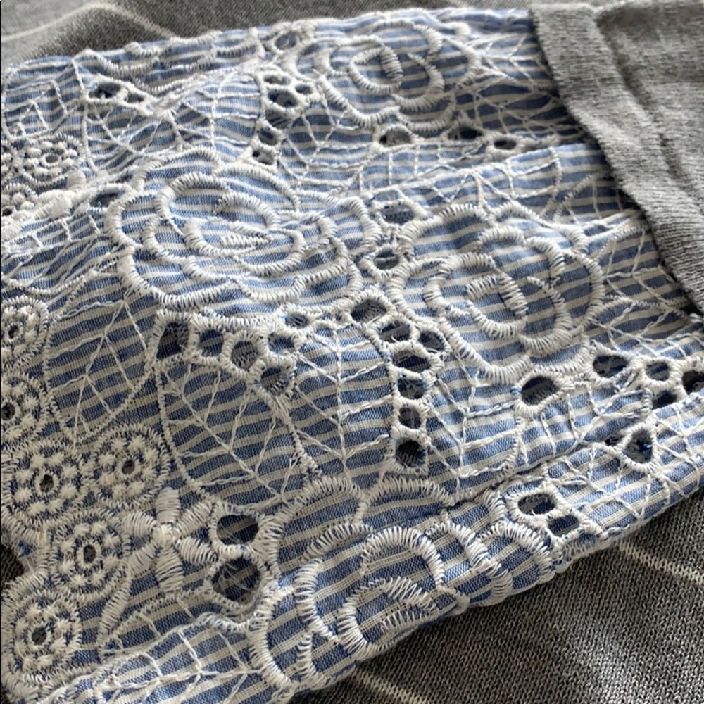 Sweater - Picture 3 of 3